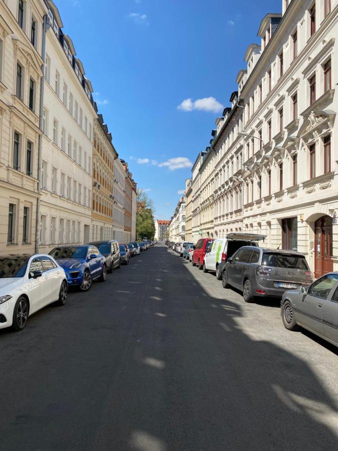 3-Room Karl-Heine Leipzig Bagian luar foto