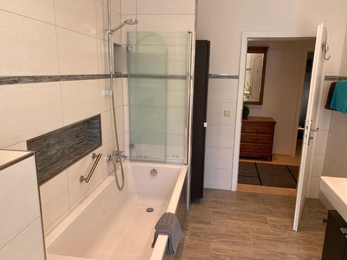 3-Room Karl-Heine Leipzig Bagian luar foto